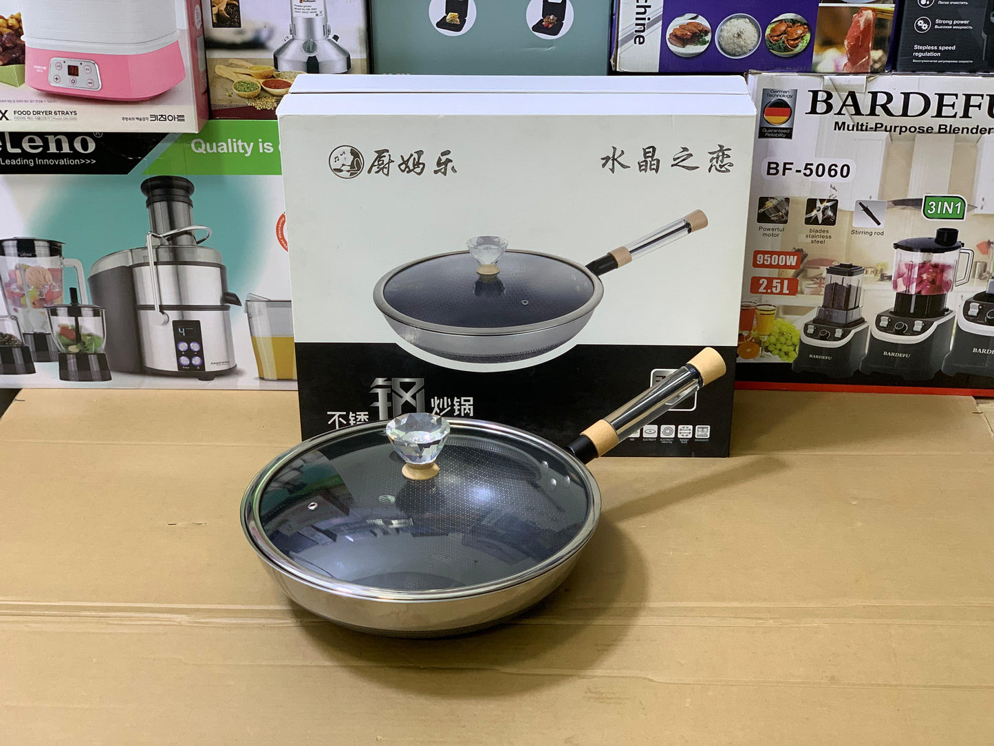 Laser Coating Honeycomb pattern 34cm Frying pan Cristal handle