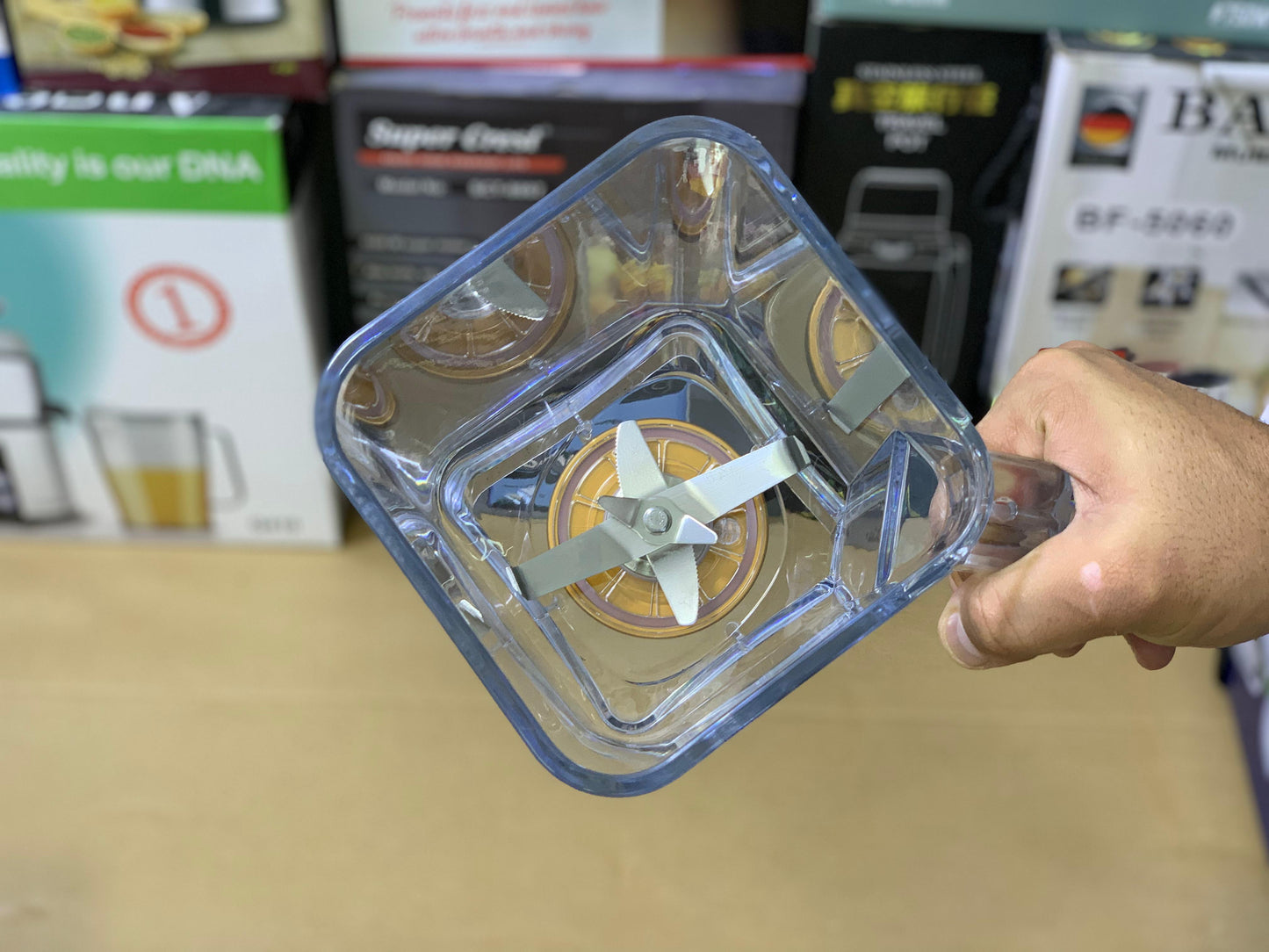 Kolax High speed Blender 2L Jug 32000rpm Speed 3200w
Unbreakable Jug