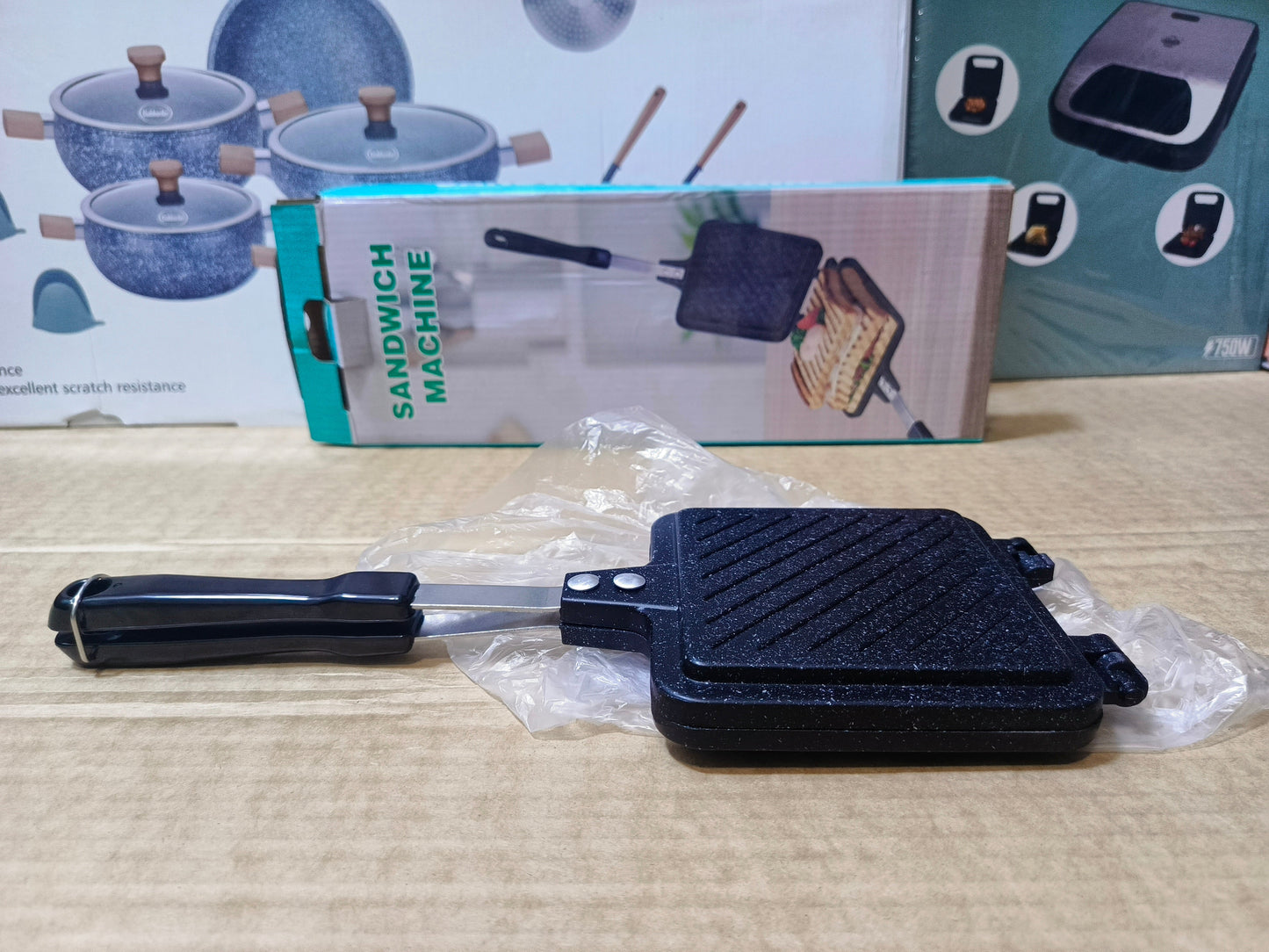 Non Stick Sandwich Machine