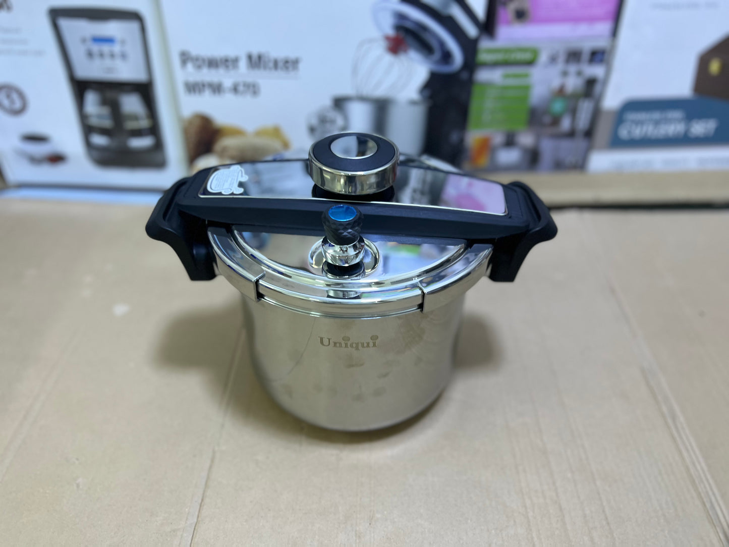 Uniqui 6+8L Automatic Pressure Cooker