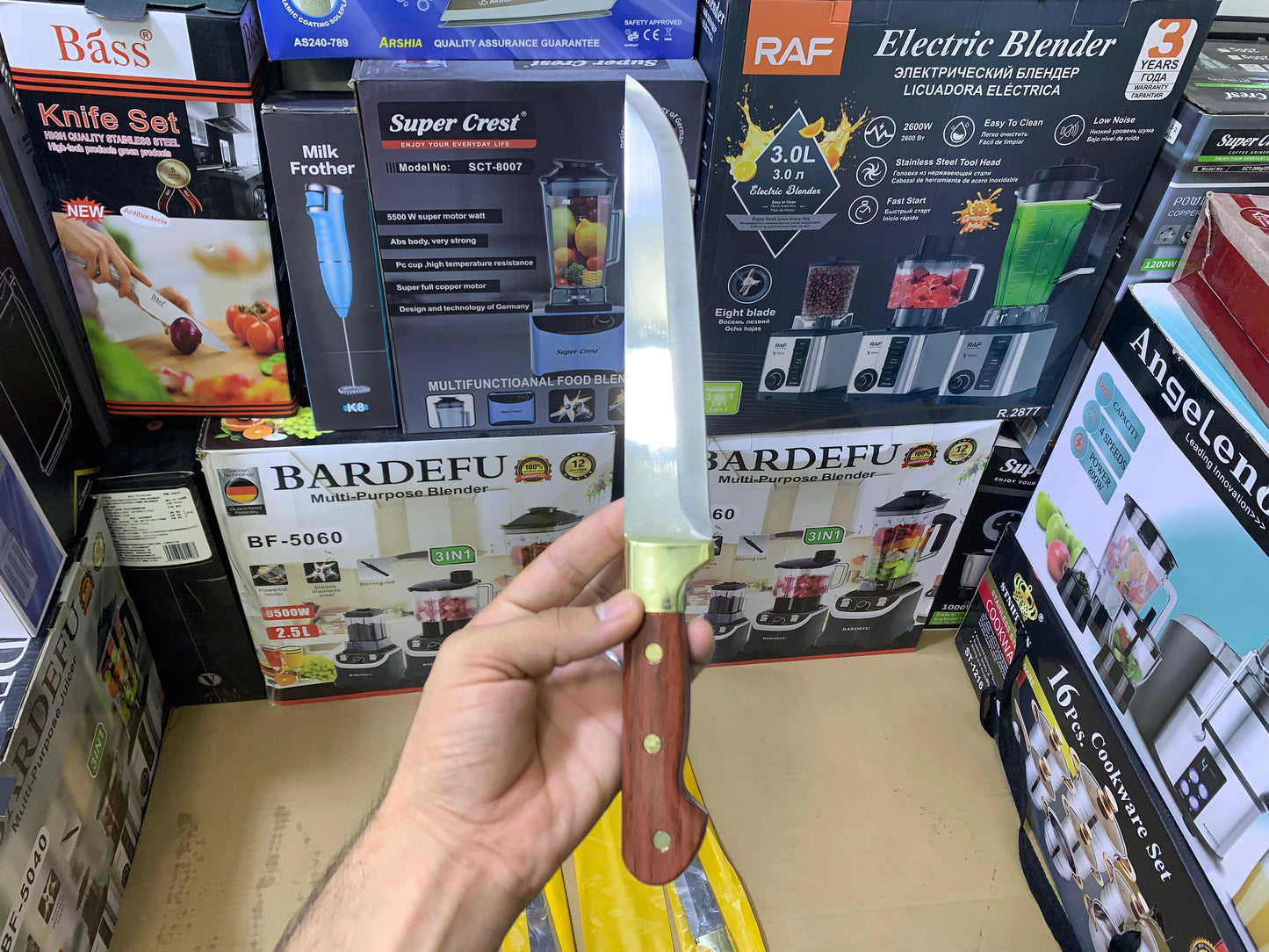 Single Knife Set With Wooden and Golden Handle