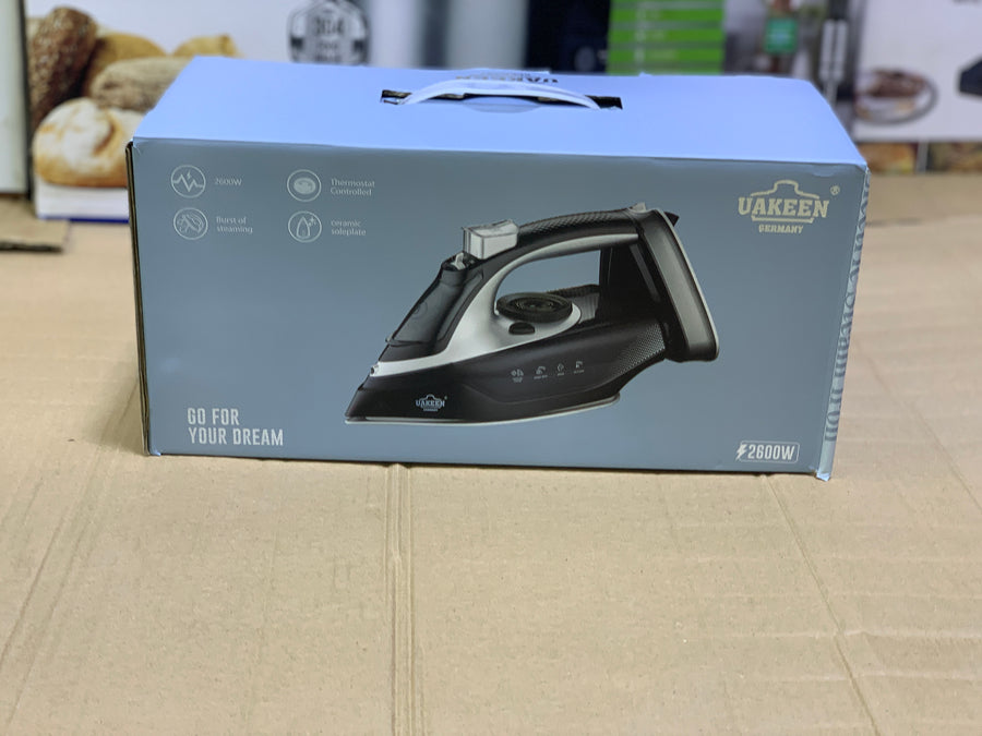 UAKEEN Germany 2600W Heavy Duty Steam Iron
