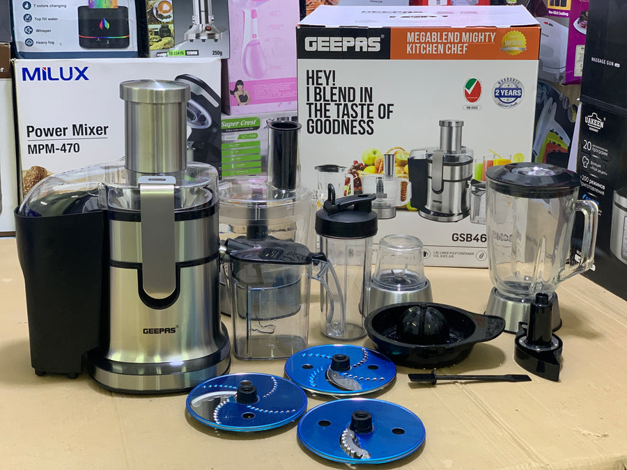 Geepas MegaBlend Mighty Kitchen Chef 4-in-1 Food Processor & Juicer Combo - 800W
