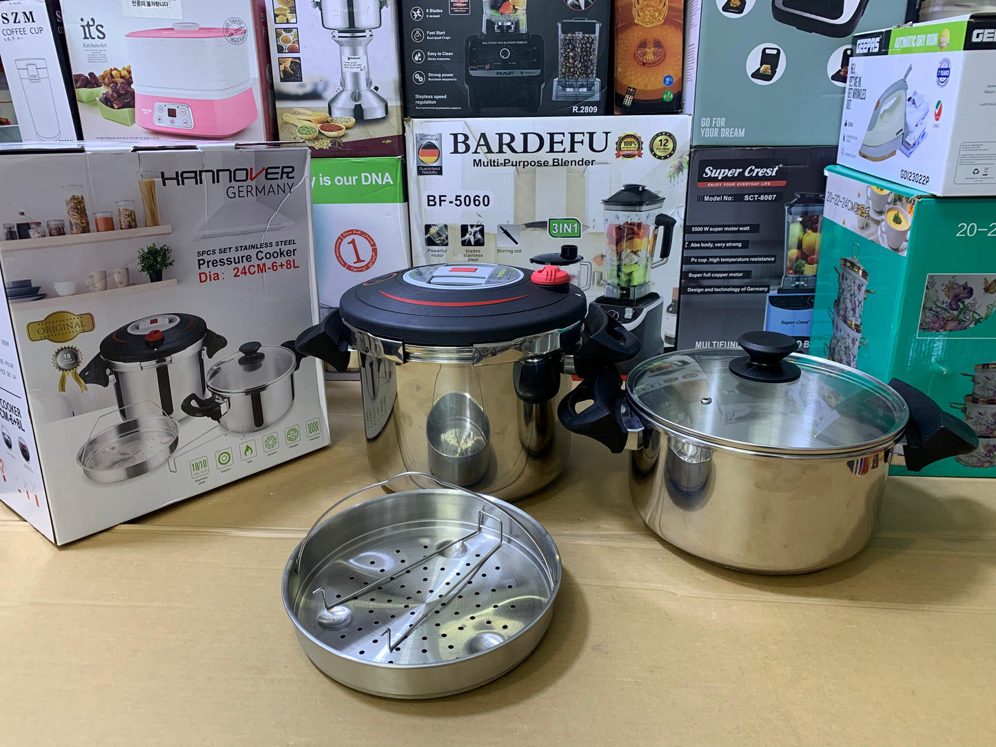 Hannover 3 in 1 18/10 Stainless Steel Pressure Cooker 6L and 8L
