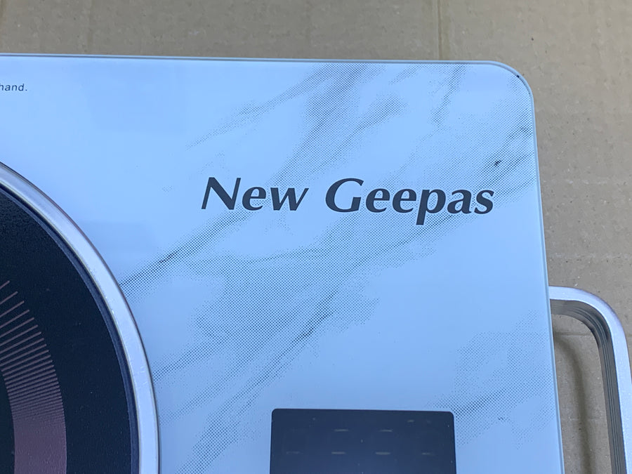 New Geepas Infrared Cooker (RS-104)