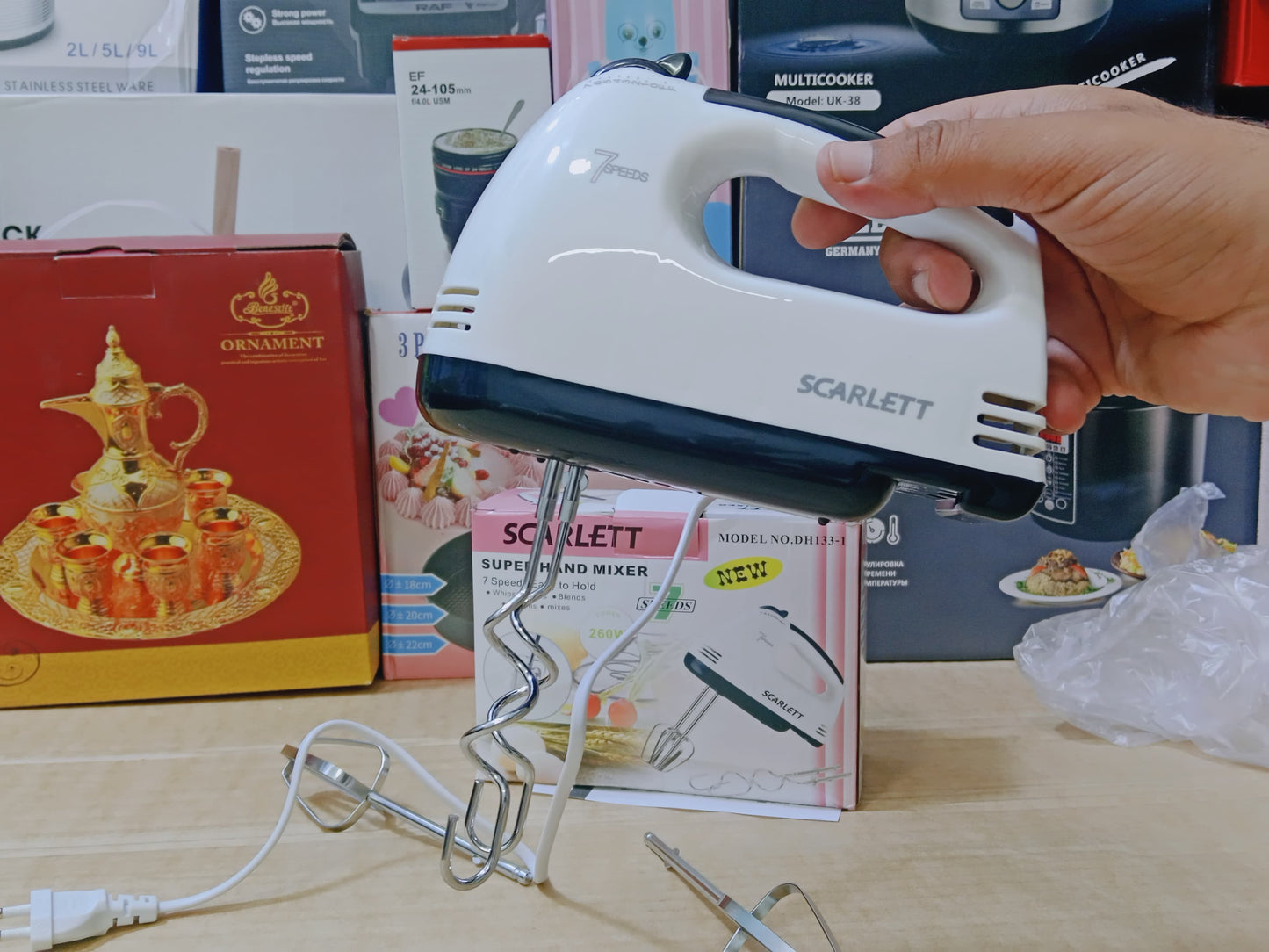 SCARLETT Super Hand Mixer Speed Easy to Hold and 260w