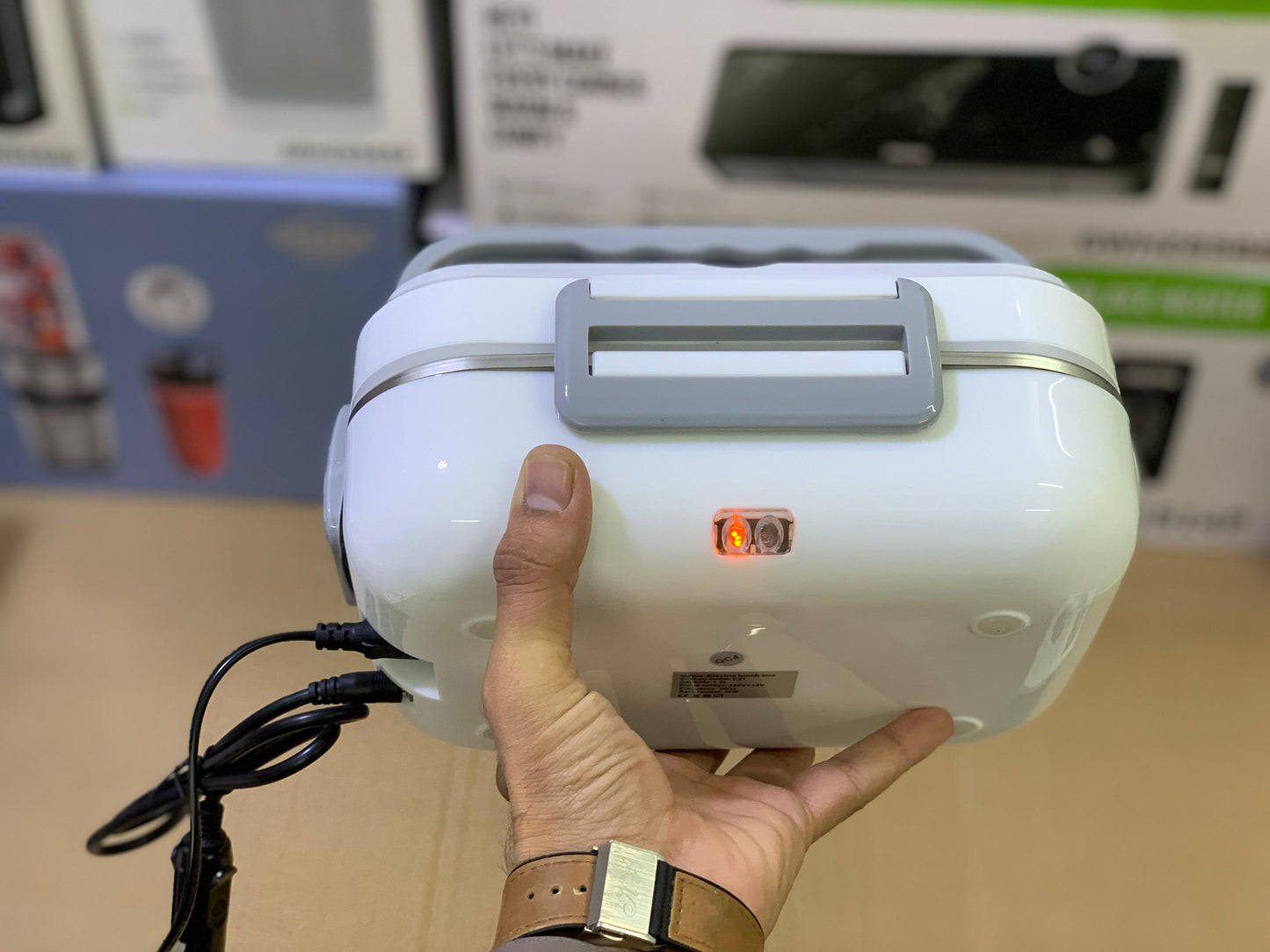 Electric 3 Grid Plate Lunch box 1.5L and 40 watt 2in1 with Stainless Steel Spoonl