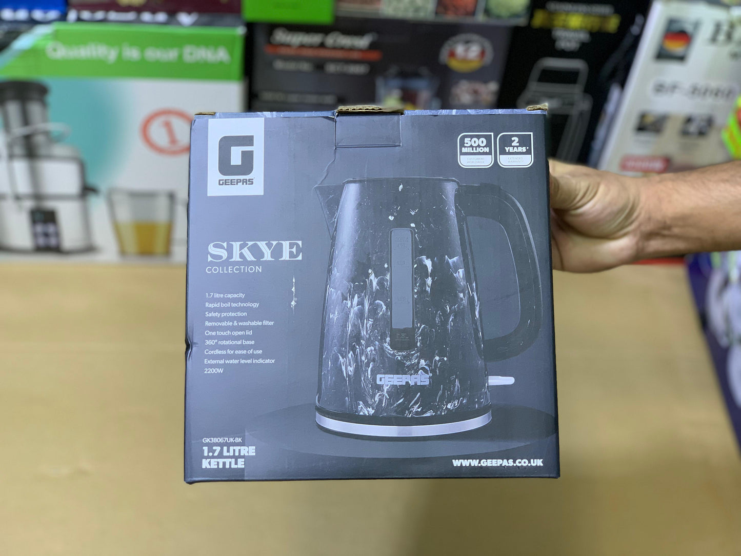 Geepas SKYE Collection Electric Tea Kettle 1.7L and 2200w | Model: GK38067UK-BK