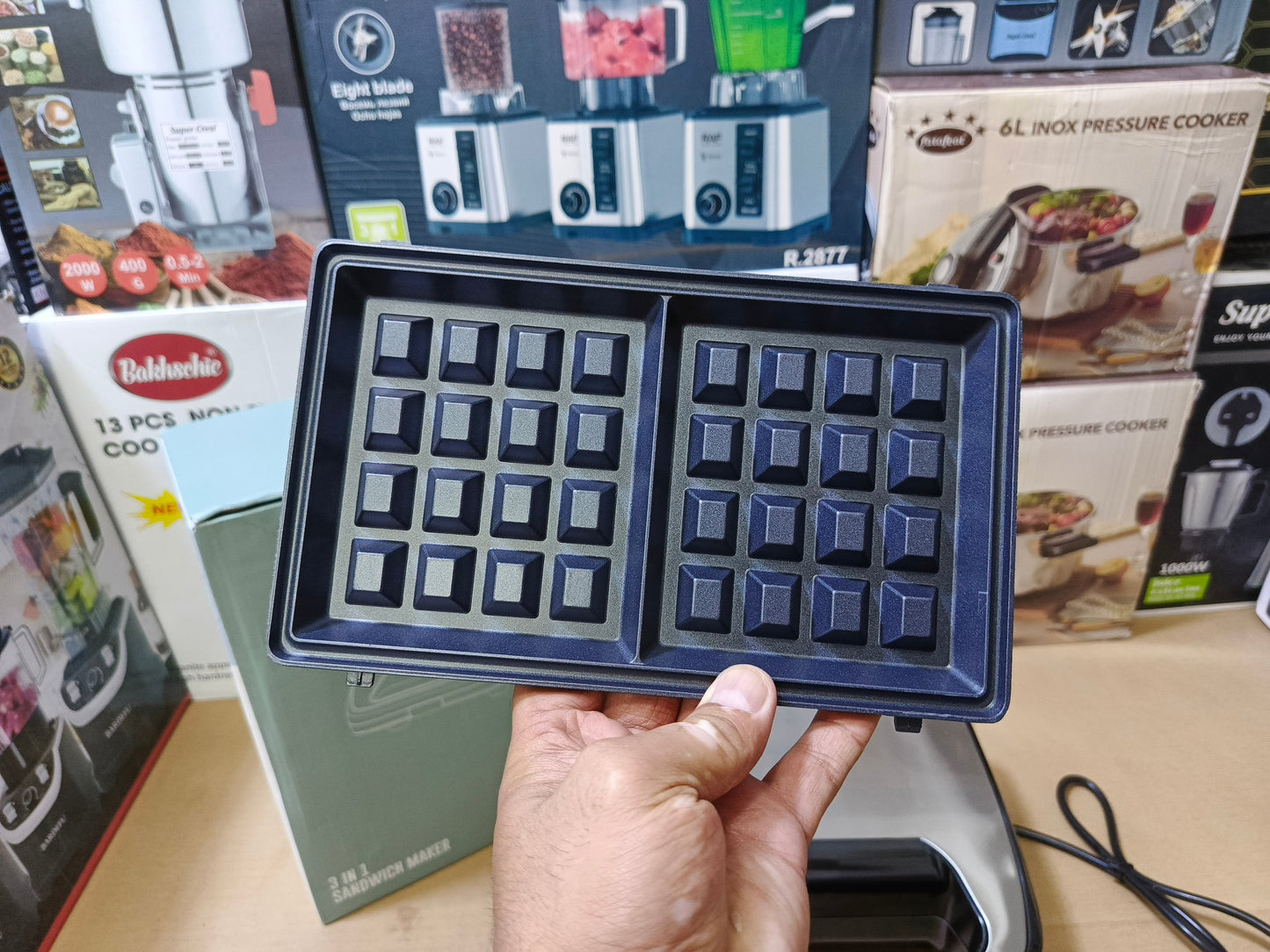 Uakeen 3 in 1 Sandwich Maker 750W l ZL-409