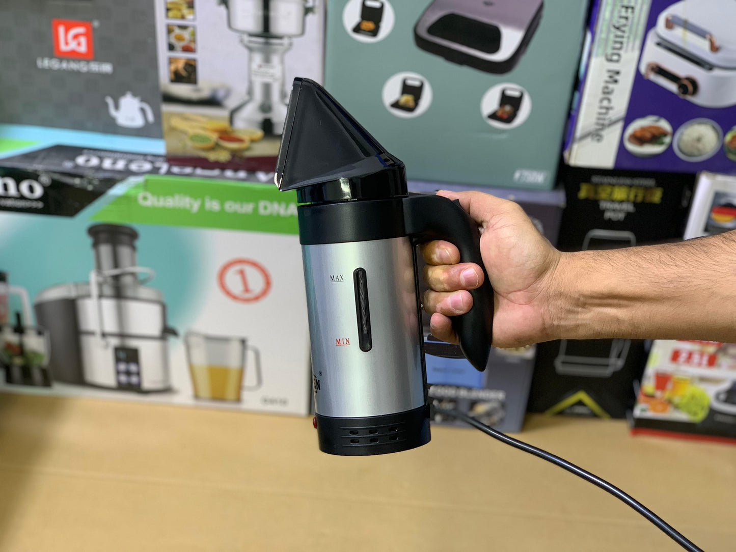 Uakeen Germany 2in1 Handheld Steamer and Kettle 250ml and 1200 watt|Model:ZL-212