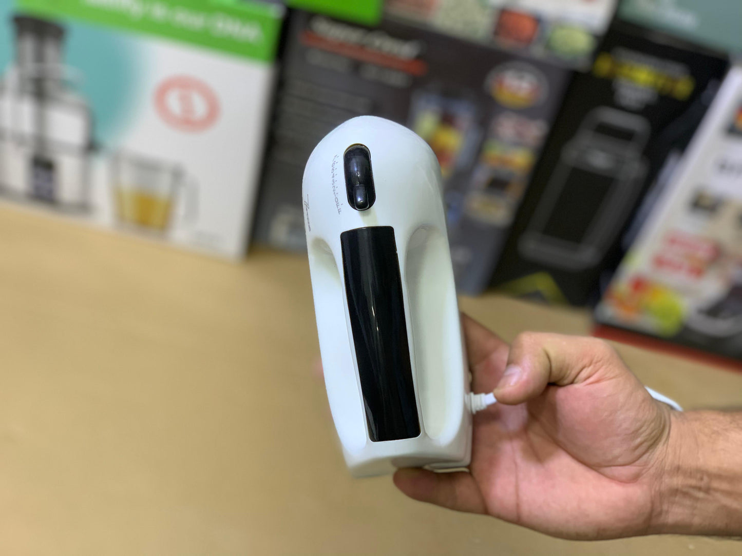 SCARLETT Super Hand Mixer 7 Speeds Easy to Hold and 260w