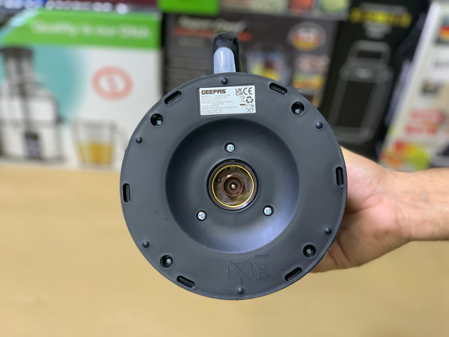 Geepas SKYE Collection Electric Tea Kettle 1.7L and 2200w | Model: GK38067UK-BK