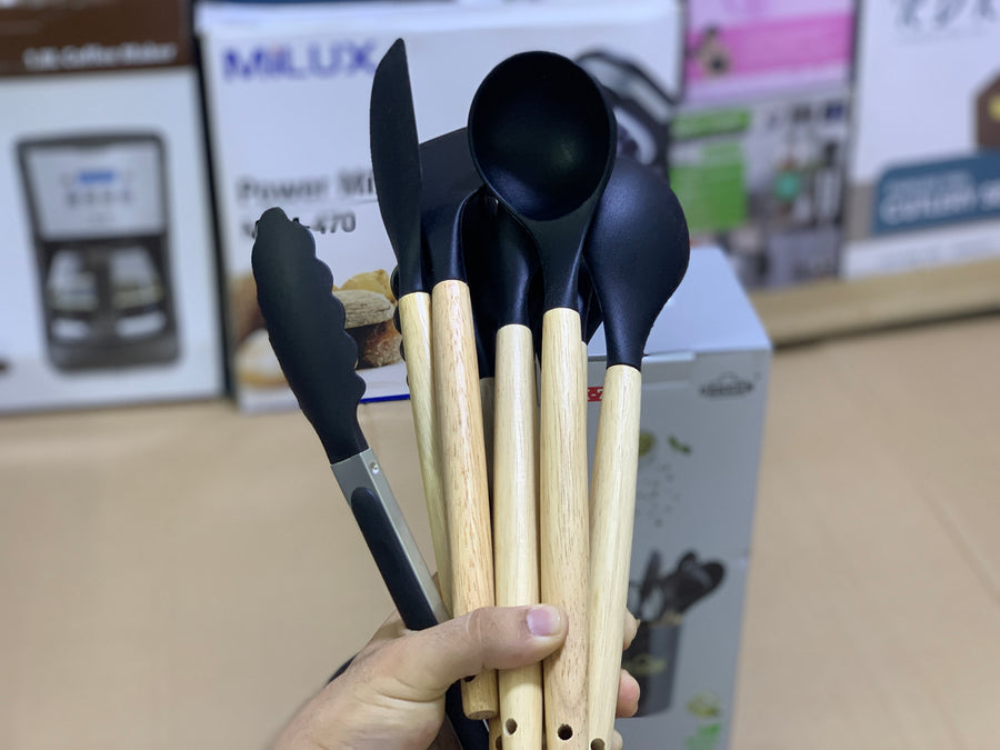 Uakeen 12 Pieces utensils