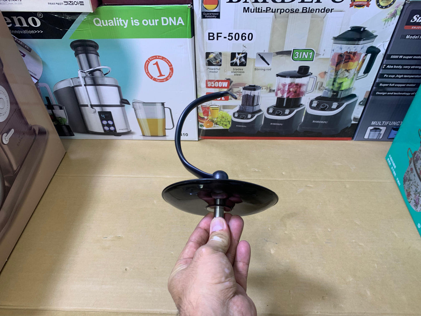 Karaca Stand Mixer 6.5L and Digital Timer display