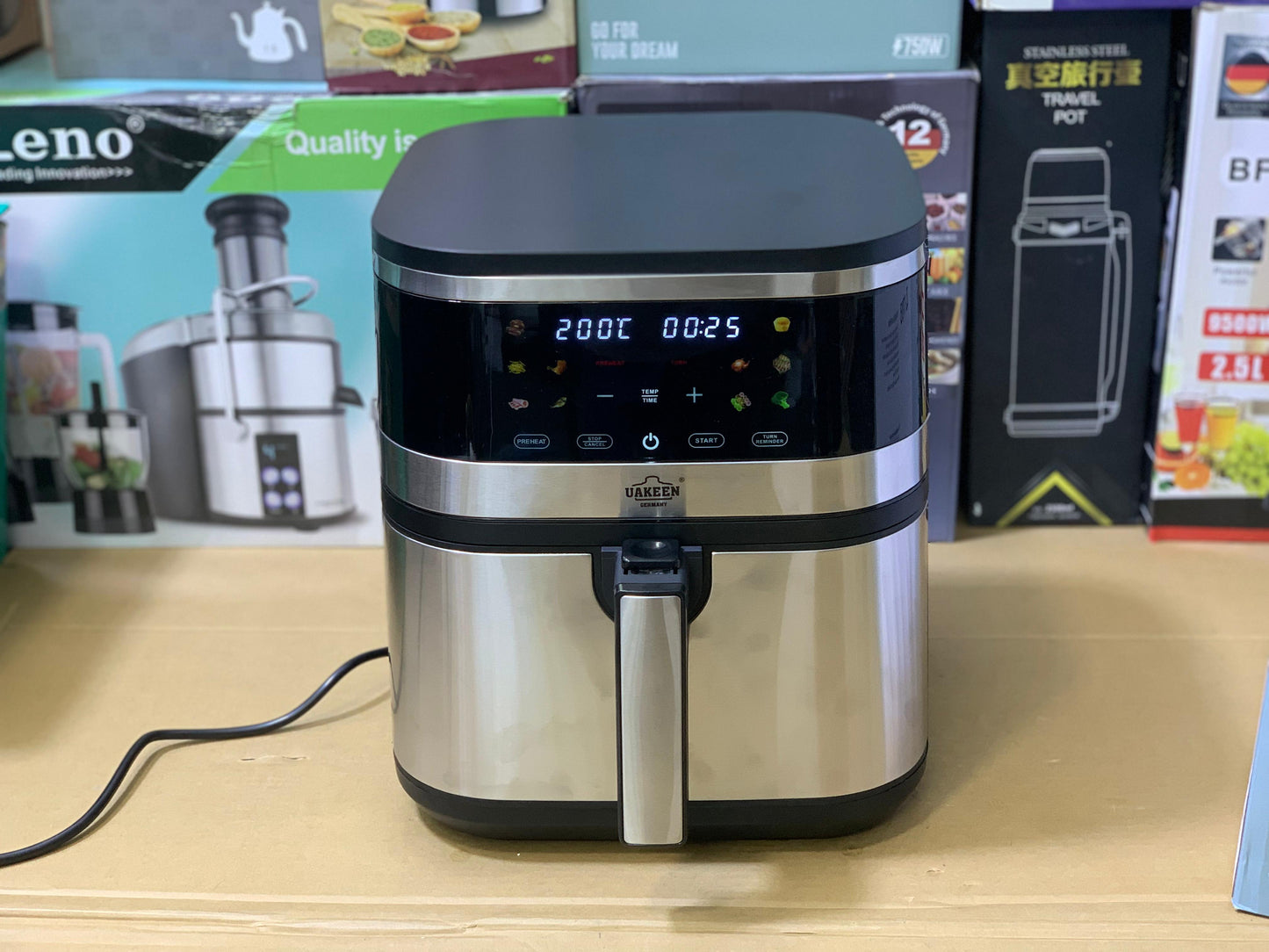 Uakeen Digital Air Fryer |10L and 1700W| ZL- 1703