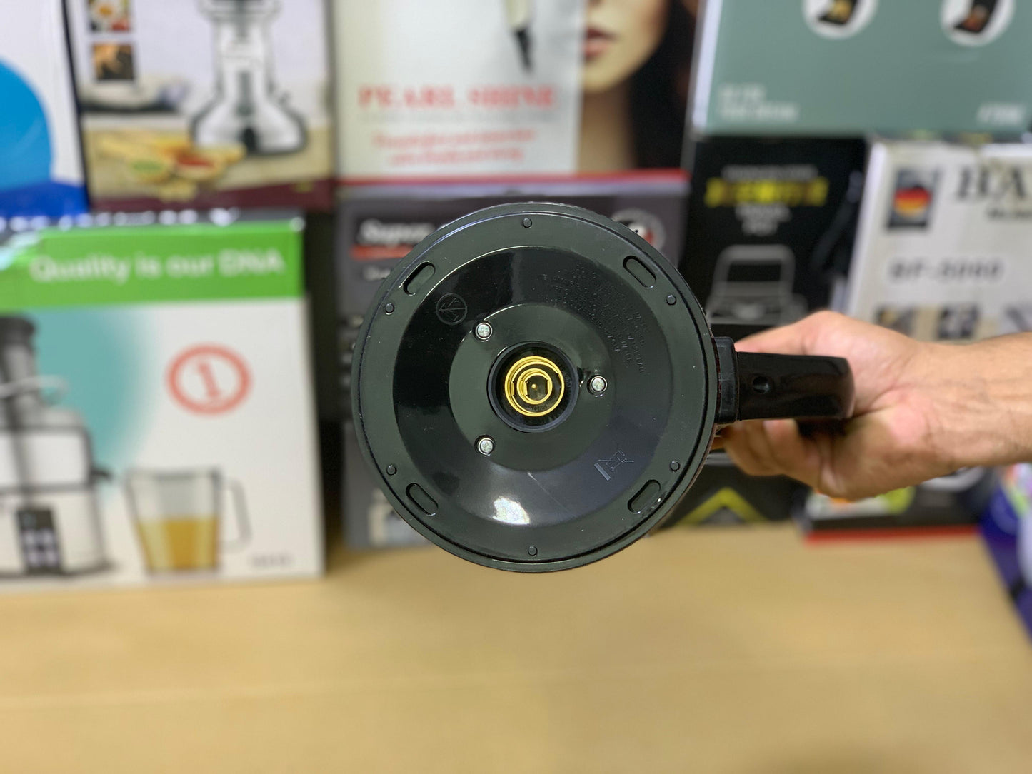 Plus Philips 2.0 Liters High Quality Electric Automatic Kettle with most advanced technology and material