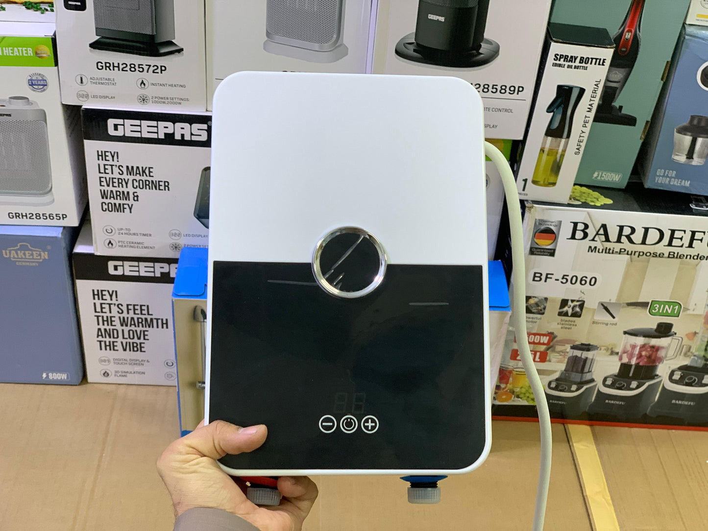 Instant Water Heating Geyser