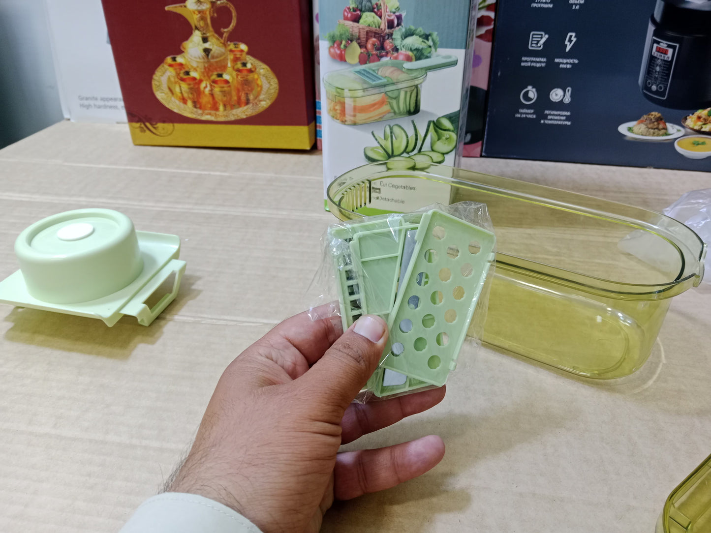 Multifunctional Vegetable Cutter 4 in 1