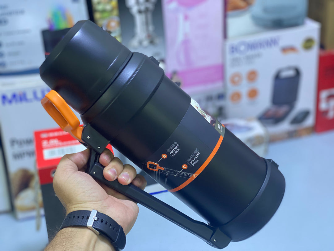 D. Kadi Stainless Steel Water Bottle 2L