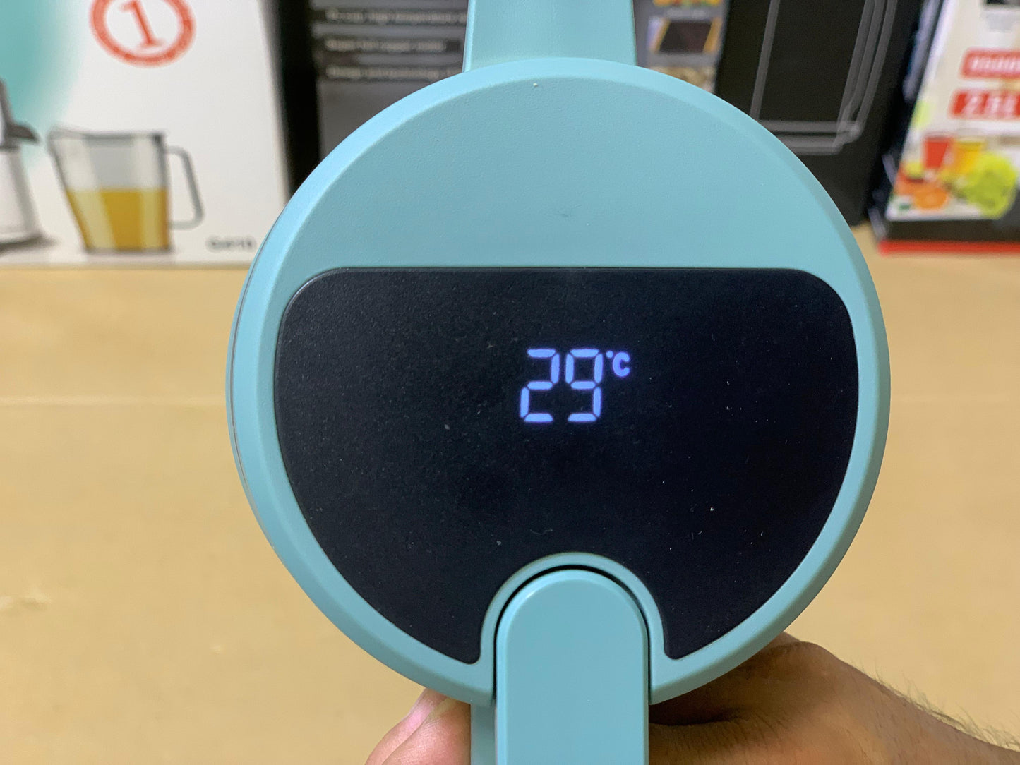 Homered Tea Thermos with Temperature Indicator SUS 304 Stainless Steel Model Ho-9406 1680ml