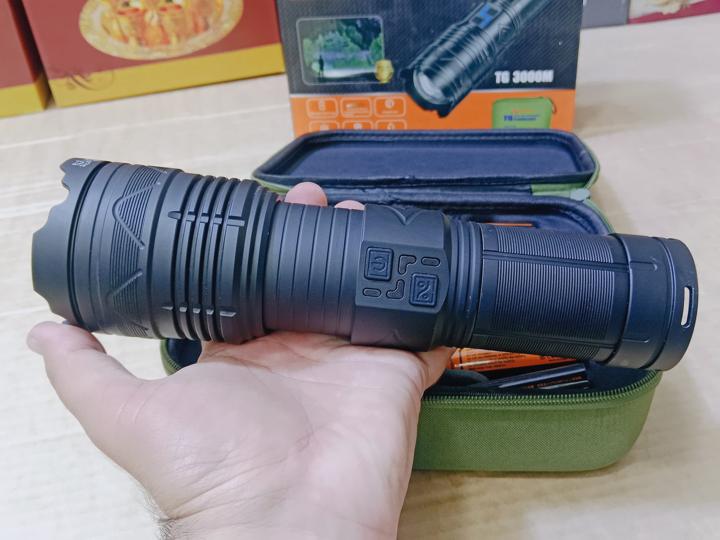 LED Flashlight Ym- G501 l Campaign Torch