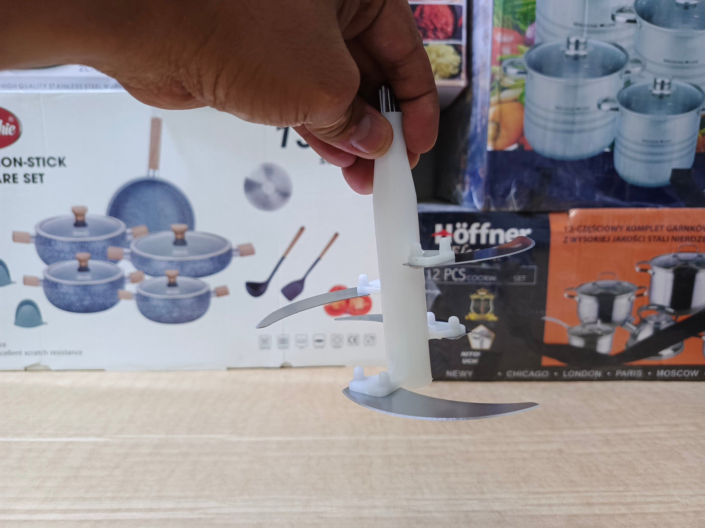 Hoffmans Meat chopper 3.5L And 1800W