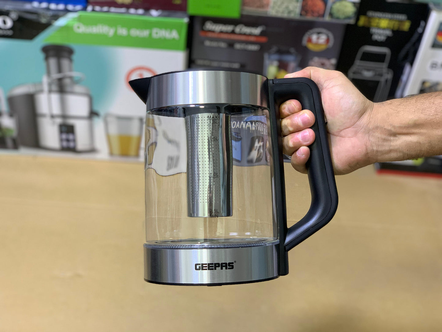 Geepas Glass Tea Kettle1.8 and 2200 Watt| Automatic Cut off |Model:GK 38049N