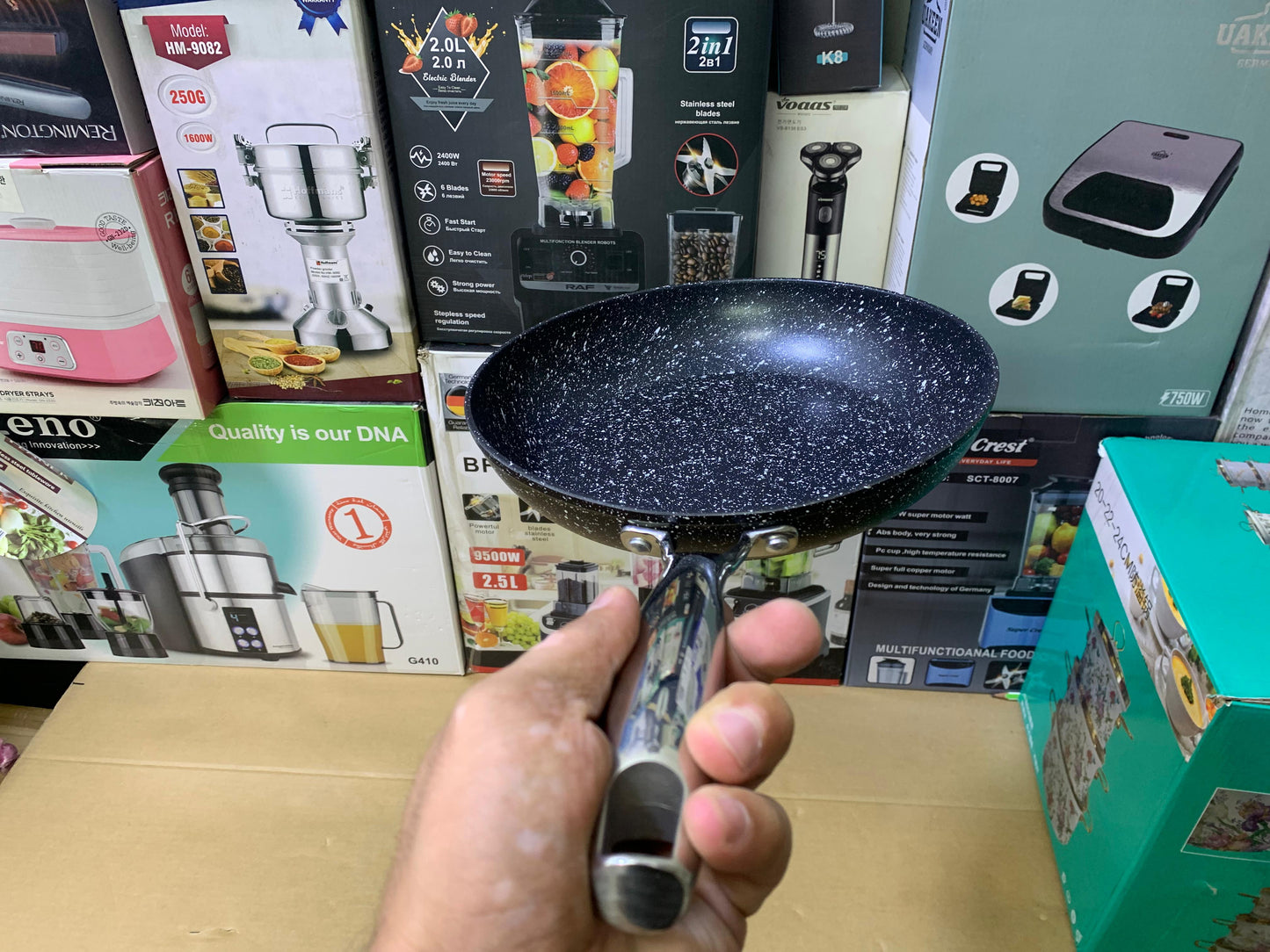 UAKEEN Germany Forged Frying Pan Granite Coating Flat Surface