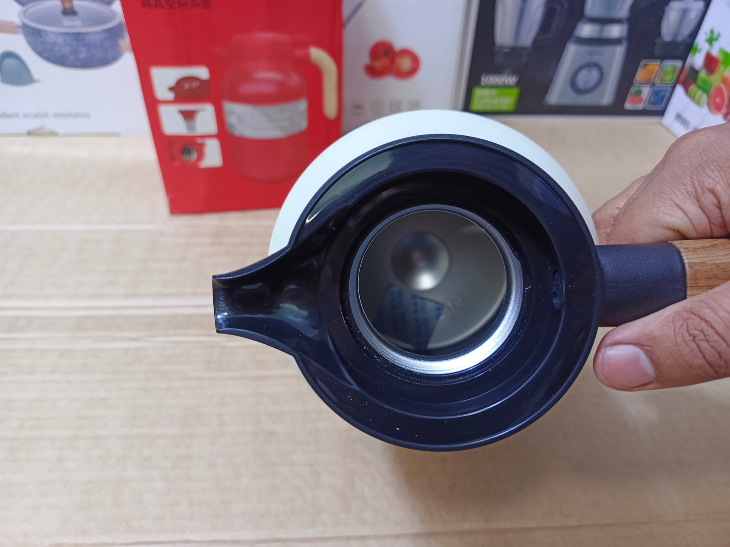 Top Quality Digital Thermos 2L