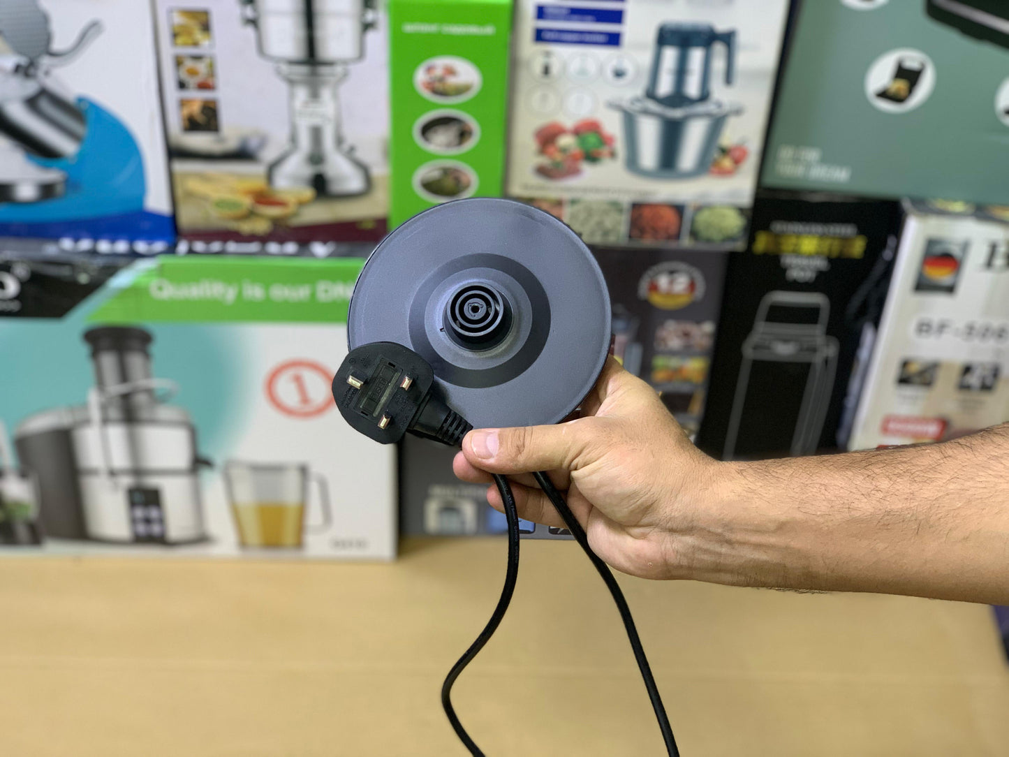 Geepas SKYE Collection Electric Tea Kettle 1.7L and 2200w | Model: GK38067UK-BK