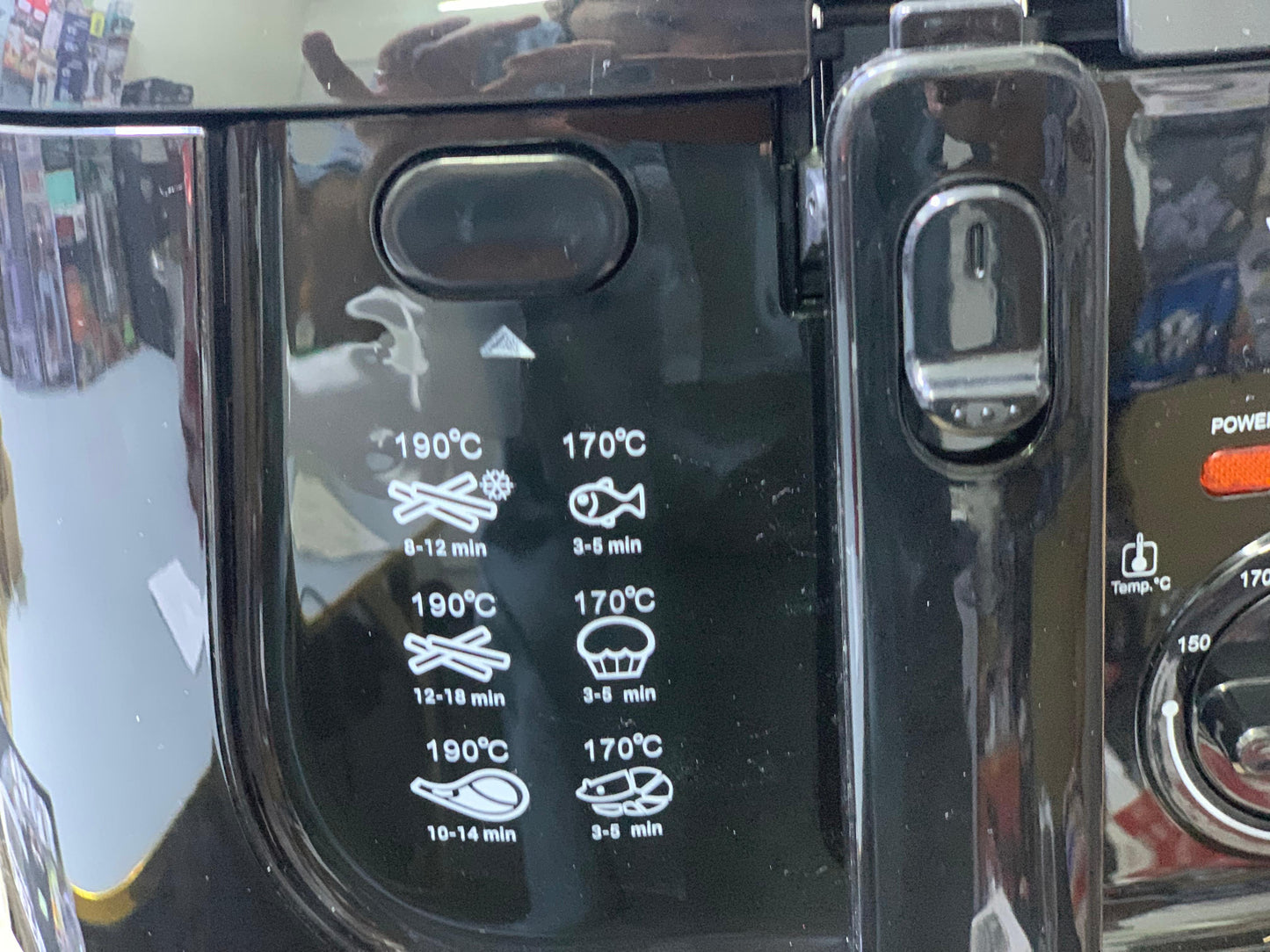 VON Deep Fryer | 1800W | 2.5L