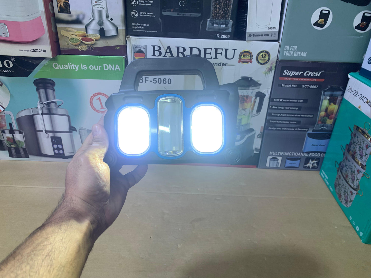 Hurry Bolt Solar Work Light HB-6168