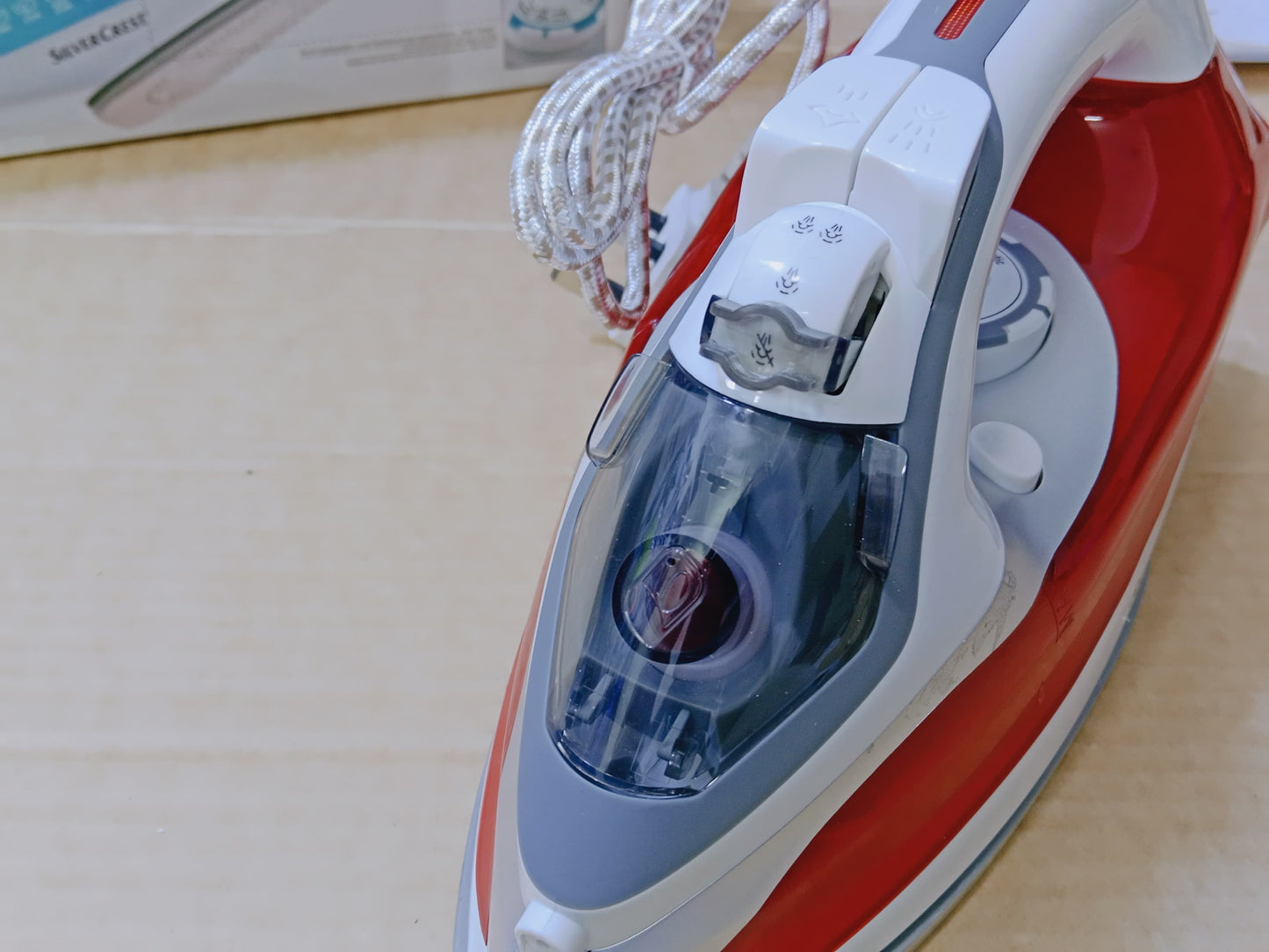 Silver Crest Steam Iron 2600W 450 ML