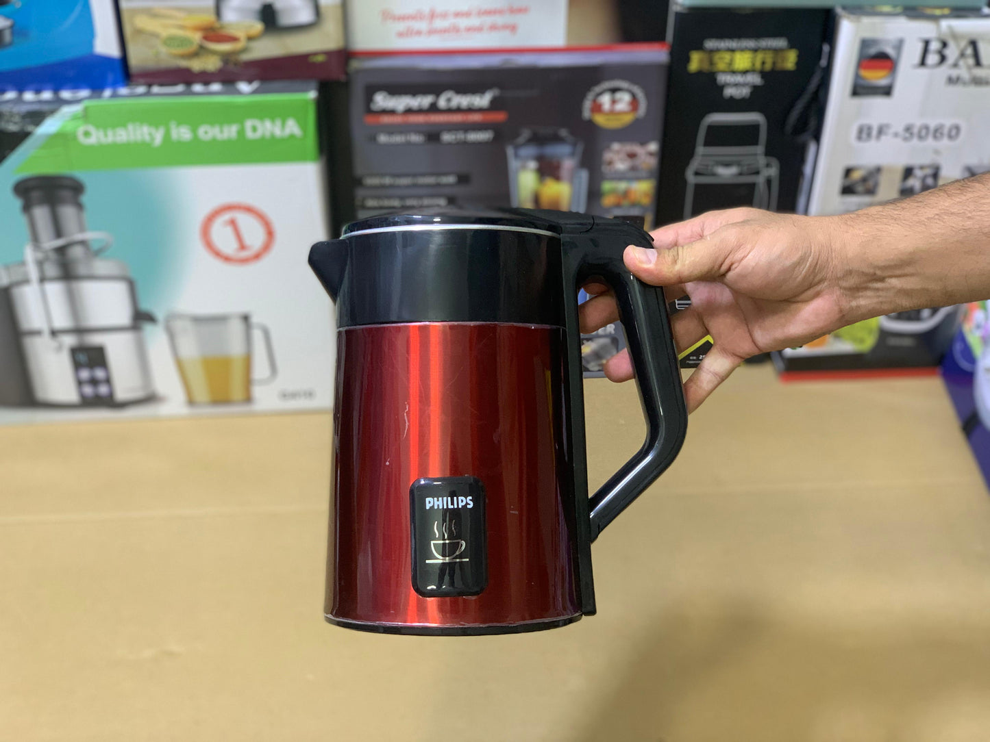 Plus Philips 2.0 Liters High Quality Electric Automatic Kettle with most advanced technology and material