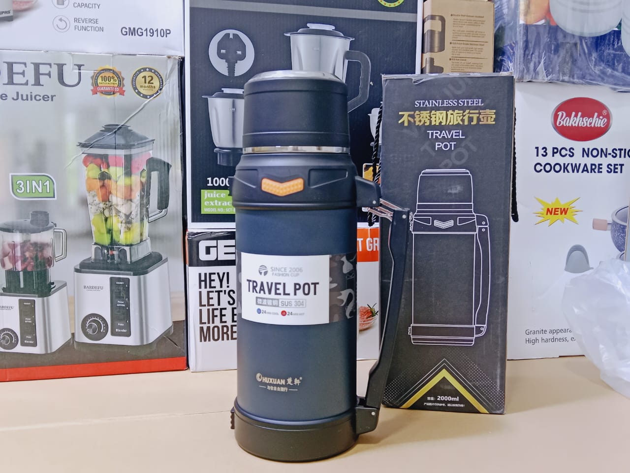 Travel Pot Water Bottle 2000ml Stainless Steel Sus 304 and Hot Cool 24 hours