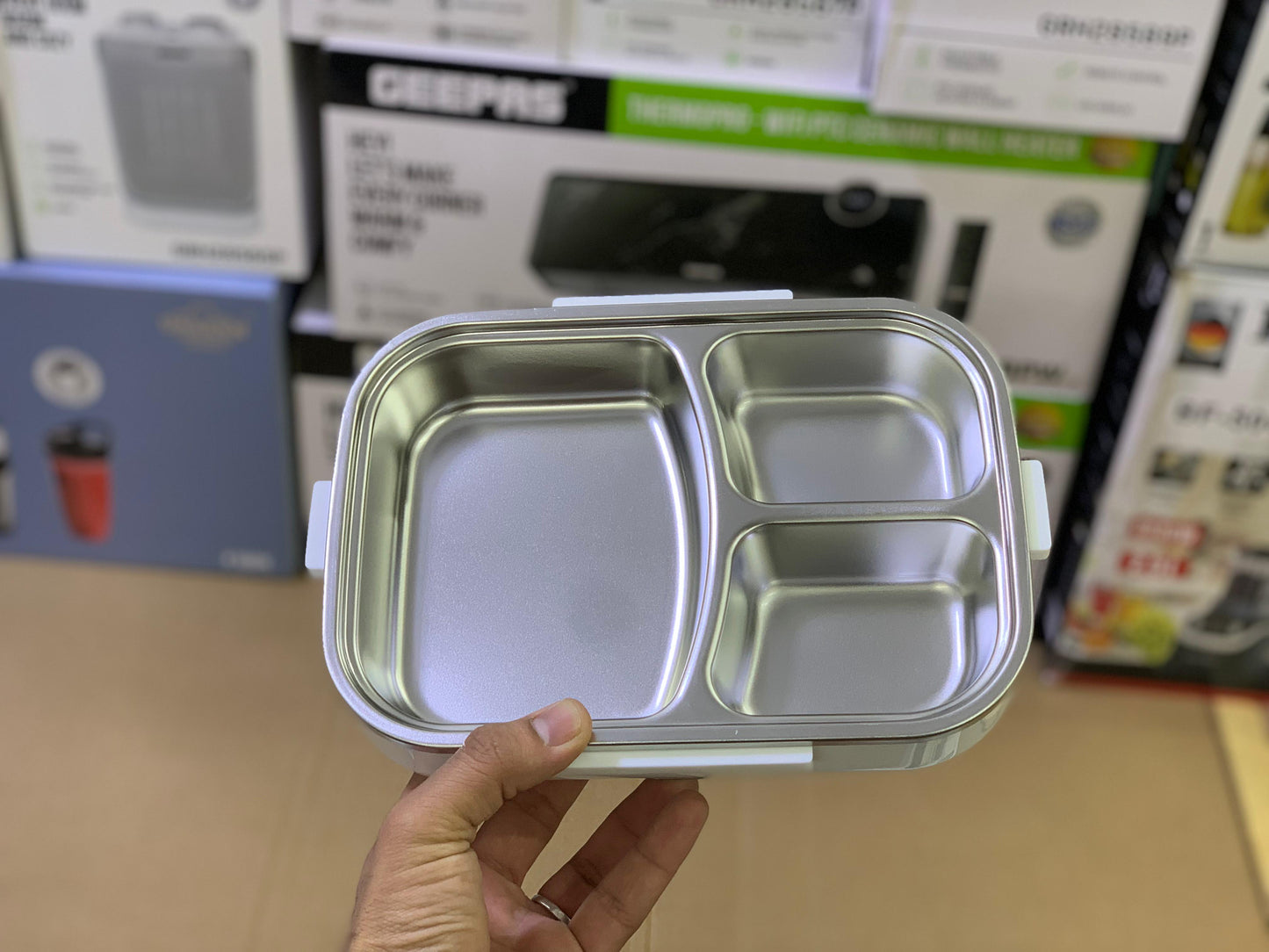 Electric 3 Grid Plate Lunch box 1.5L and 40 watt 2in1 with Stainless Steel Spoonl