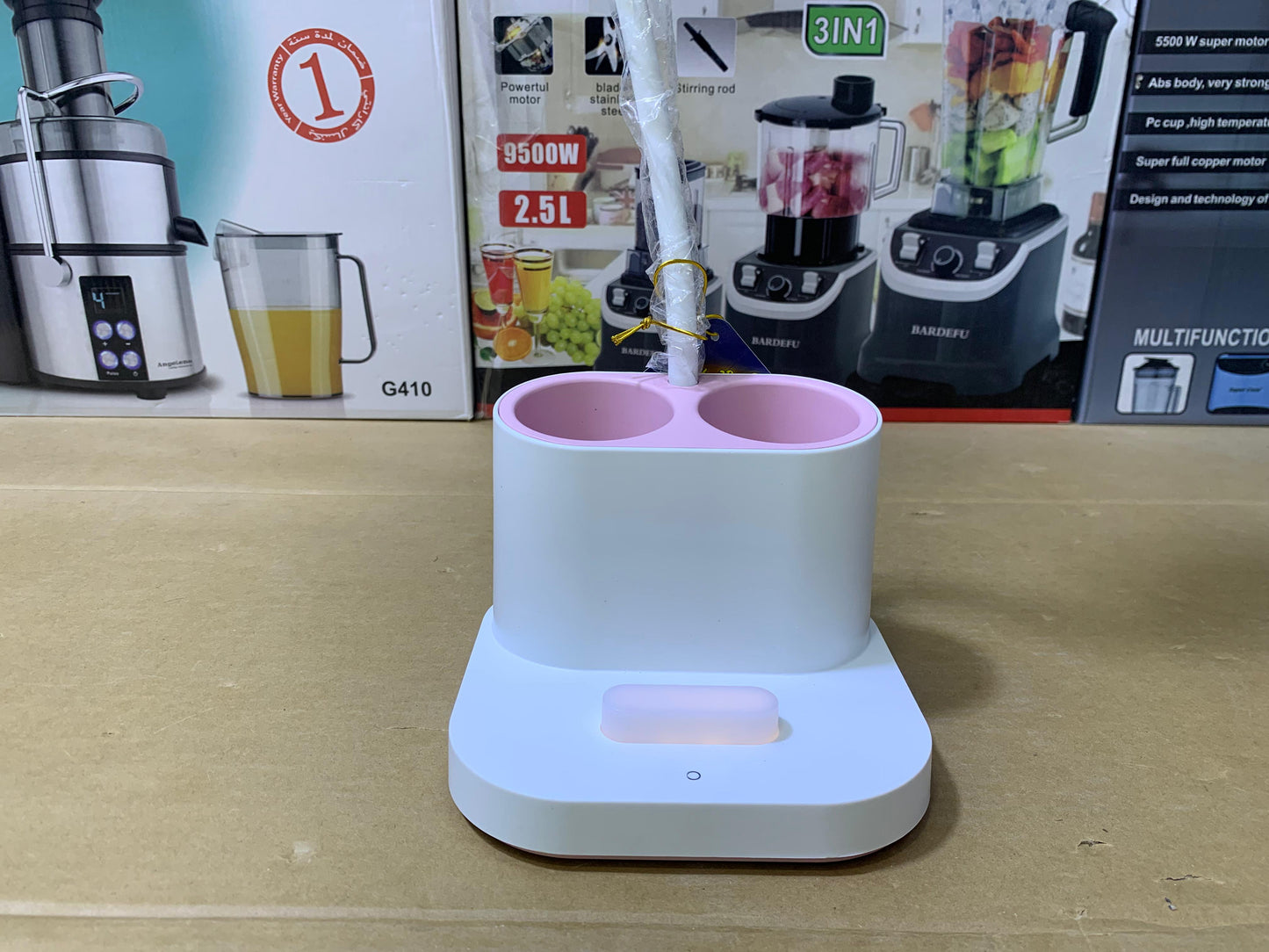 Study lamp with Pen Holder